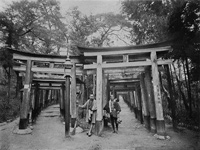 写真の中の明治・大正 - 国立国会図書館所蔵写真帳から - 日本之勝観 伏見稲荷神社